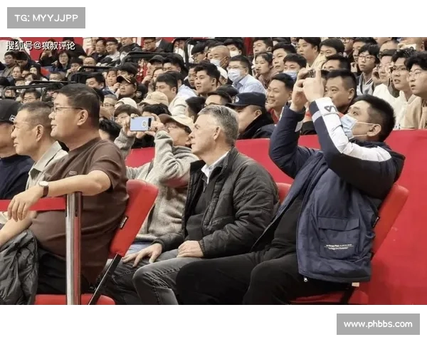 杨瀚森签双向合同分析 专家详解其次轮潜力与未来发展方向